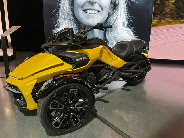 2026: Can Am Spyder F3-S Circuit Yellow Metallic - Afbeelding 2